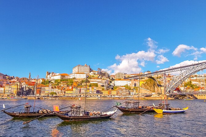 3-Day Lisbon to Porto & Douro Valley Private tour - Day 2: Amarante to Régua vibes, Route 222, and Pinhão wine plus a boat trip