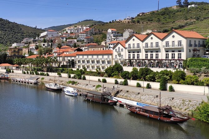 3-Hour Tour to Discover Pinhão - Moment of Discovery - Getting Oriented at Douro Tours, Cais Fluvial