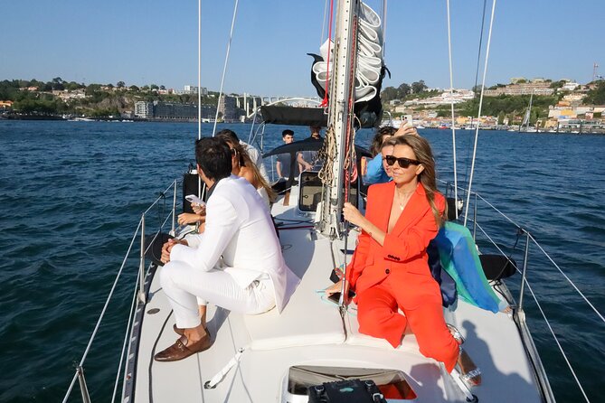 Charming tour of the Douro on an exclusive sailboat for up to 8 people - On-board wine tasting and Portuguese bites you can actually plan around