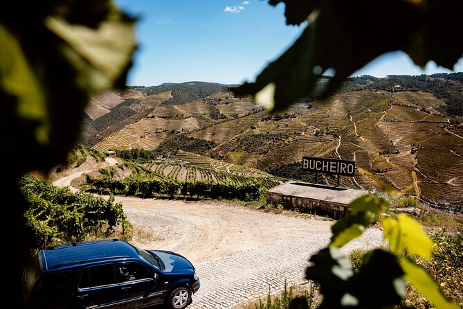 Douro Adventure - Tour 4x4 | Full Day Private Tour | All Included - 4x4 down winding roads: the thrill part that fits the scenery