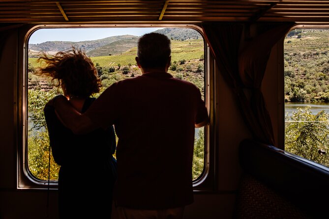 Douro Experience - Boat and Train Ride - Lunch and Wine Tasting - All Included - The Drive Through the Douro Valley: Viewpoints, Pinhão, and Tua