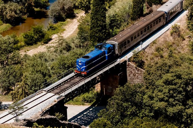 Douro River Cruise from Pinhão with Scenic Train Return - Where comfort matters: what to bring and how to settle in