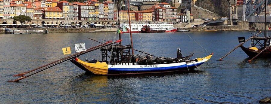 Douro River Cruise with Port Tasting and Lunch - Port wine cellar tasting: what you are actually paying for