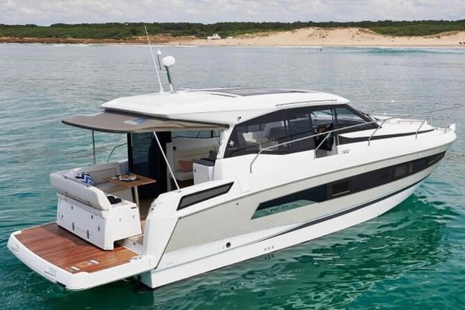 Douro Tour on a Private Yacht in Porto - Arrábida Bridge Pass: Your First Big “Look Up” Moment