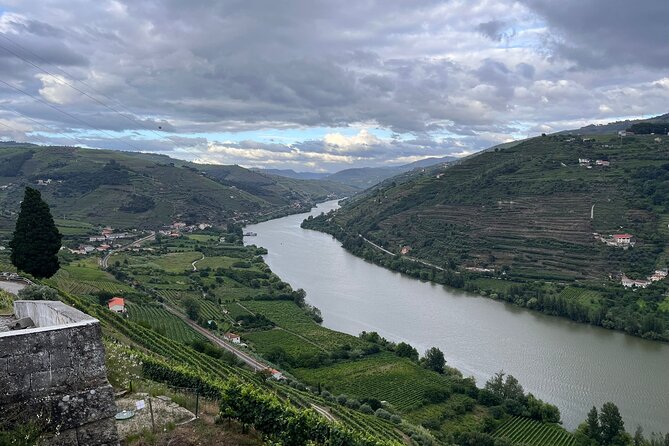 Douro Valley Exclusive and Sustainable Experience from Porto - Pinhão train station tiles, plus a real break