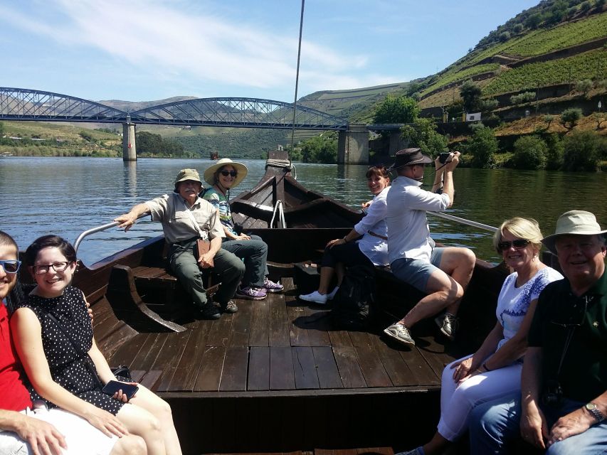Douro Valley-Expert Guide-Boat-Lunch-Tastings PremiumService - Price and Value: What $234 Buys You in the Real World
