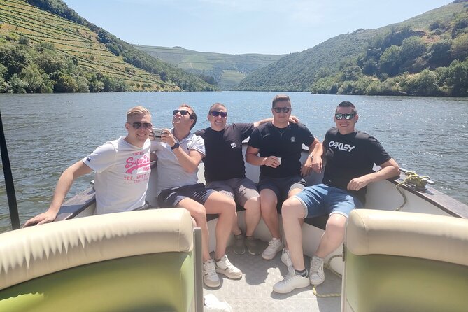 Douro Valley Half-Day Tour: Wine Tasting and Boat Ride - Scenic N222 Drive: Terraced Vineyards and River Views