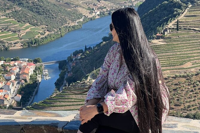 Douro Valley Luxury Wine Tour: 3 Estates, Cruise & Gourmet Dining - São Cristóvão Do Douro Viewpoint and the Slow Down Before Lunch