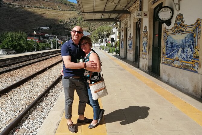 Douro valley Majestic - Ervedosa do Douro: off the main road, with food and DOC wines