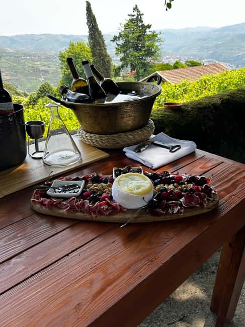 Douro Valley: Private Lunch with Wine & Olive Oil Tasting - Quinta de Santa Júlia, a 1596 estate with room to breathe