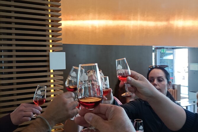 Douro Valley Private Tour - Casal de Loivos winery stop: tastings plus olive oil