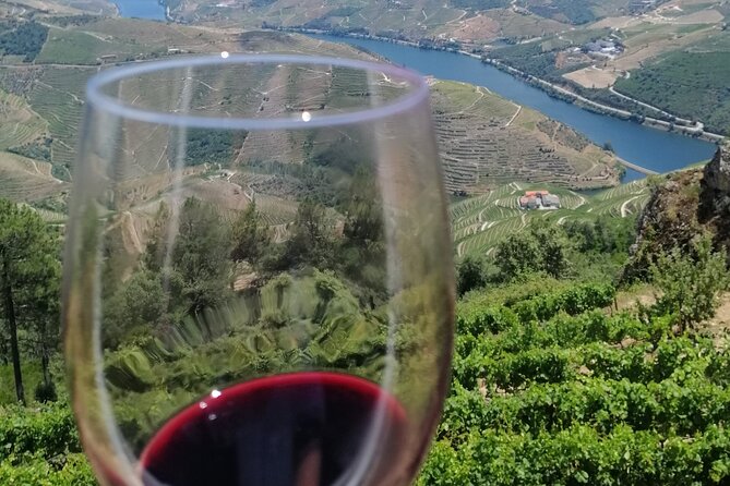 Douro Valley — Private UNESCO Wine & Cultural Experience - Starting in Braga at 8:00am, with pickup and a comfortable ride