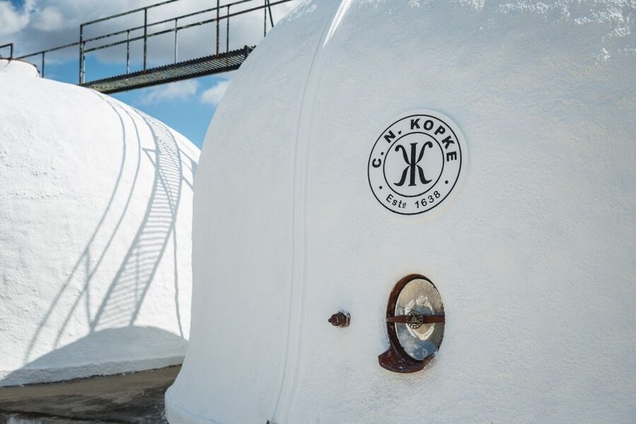 Douro Valley: Quinta de S. Luiz Winery Tour and Tasting - Rumilã Vineyard Walk, Alambic House, and Santa Quitéria Chapel
