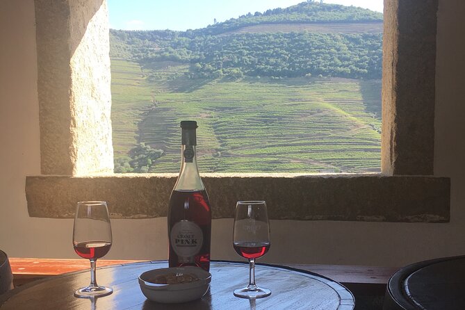 Douro Valley small group tour, Mateus Palace, Lunch and Wine tastings - Favaios Lunch in Wine Country: Starters, Stone Soup, and Several Wines