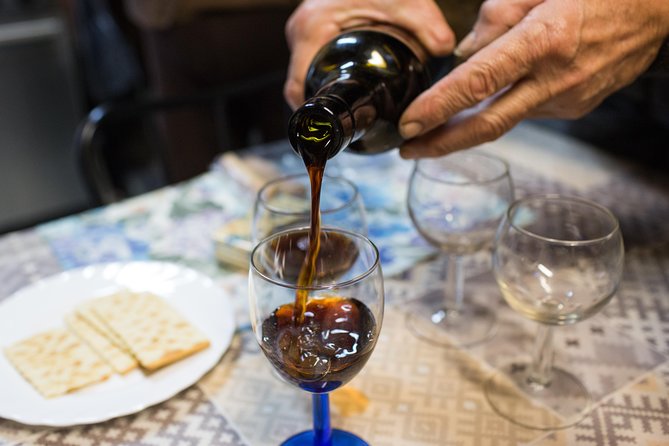 Douro Valley Small-Group Tour with Wine Tasting, Lunch and Boat - Lunch in the Douro: three courses with Douro wines, plus dietary options
