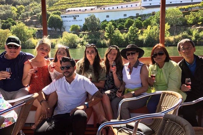 Douro Valley Tour: Wine Tasting, Cruise and Lunch from Porto - The one-hour Douro River cruise: where weather matters most