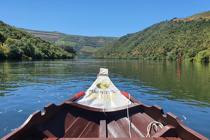 Douro Valley Tour with Train and Vinho Verde - Sabrosa lunch transfer, plus the Fernão de Magalhães connection