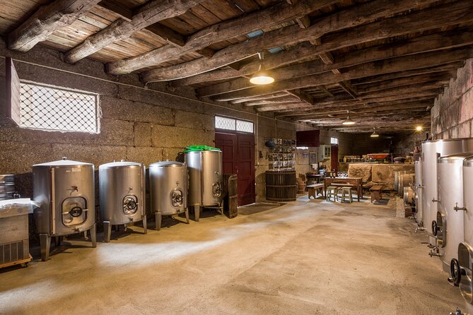 Douro Wine Tasting at a Family Winery in Portugal - The tasting at the table: four wines that actually teach you something