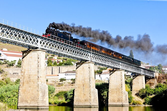 Driver with Private Vehicle in the Douro Valley - National Road 222: the famous drive that needs time to enjoy it