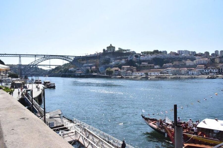 From Lisbon: Douro Valley and Porto Town Experience - Should you book this Lisbon to Douro and Porto day trip?