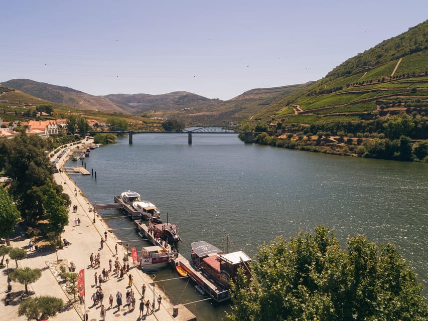 From Pinhão: Douro Valley Rabelo Boat Tour with Port Wine - Practicalities: Meeting Point and What to Bring