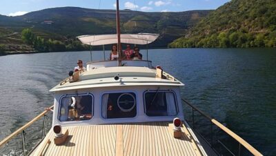 Private Yacht Cruise along the Douro River