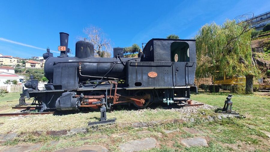From Porto Douro Valley Tour with Train and Vinho Verde - Amarante visit and the final wine moment