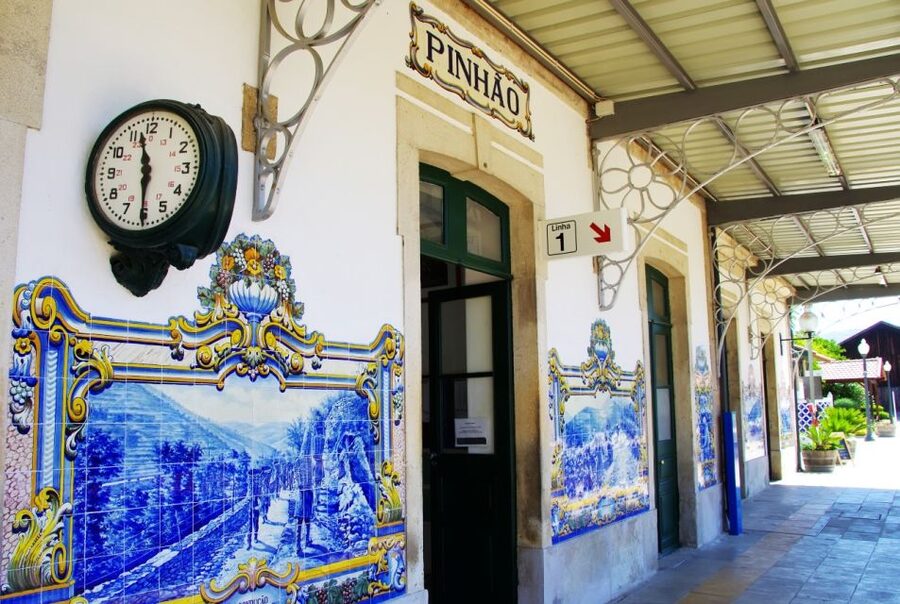 From Porto: Private Douro Valley Tour with Booking Service - Pinhão, where the Douro river day really starts