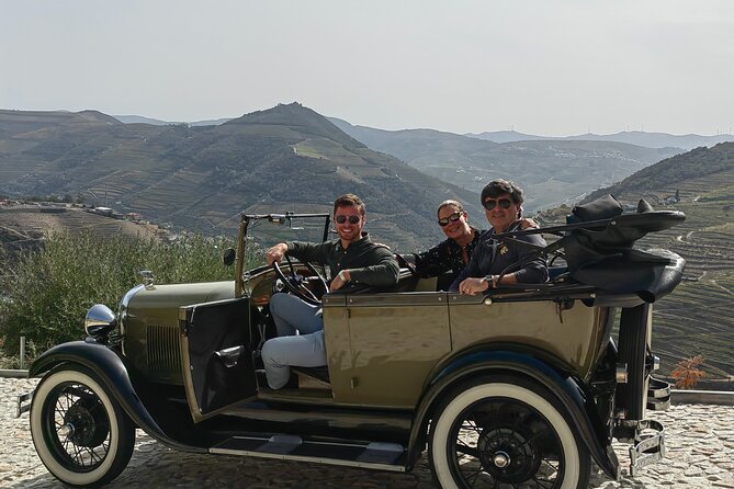 Full Day Private Tour to Douro - Vintage Experience - The vintage boat trip that turns all your tastings into views