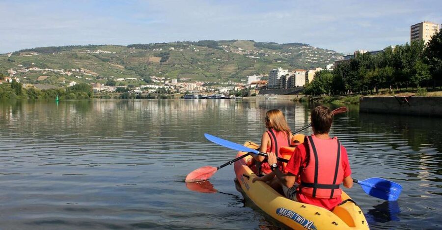 Kayak - Douro Valley - Getting to Naturimont: quick start in Peso da Régua