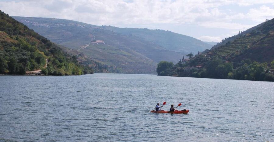Pinhão: 4 Hour Douro Valley Kayak Rental - Returning to Shore: Ending the Paddle Without a Hassle