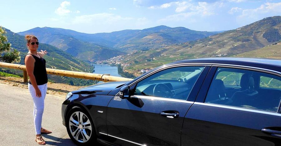 Pinhão: Douro Valley with Wine Tasting, Boat Trip and Lunch - Pinhão train station azulejos and the final viewpoint stop