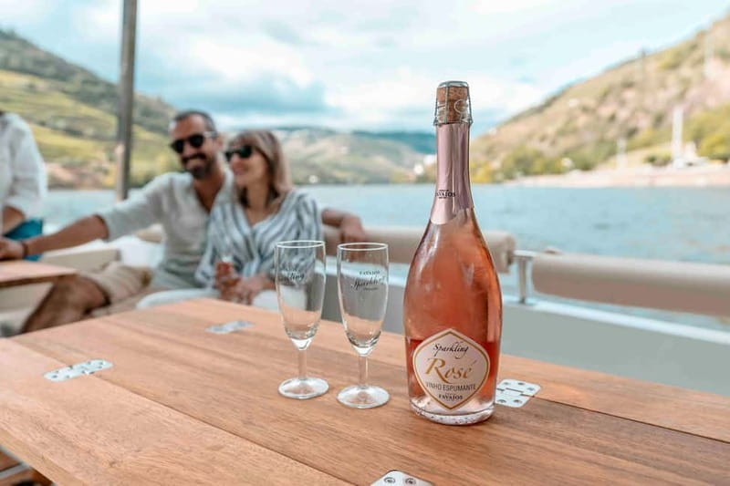 Pinhão: Private Electric Boat Tour 2h| Wine Tasting Included - Pricing, group size, and what you actually get for $424