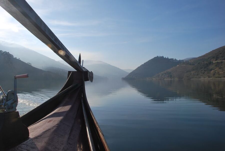 Pinhão: Private Rabelo Boat Tour along the River Douro - Why a private Rabelo boat from Pinhão is such a smart move