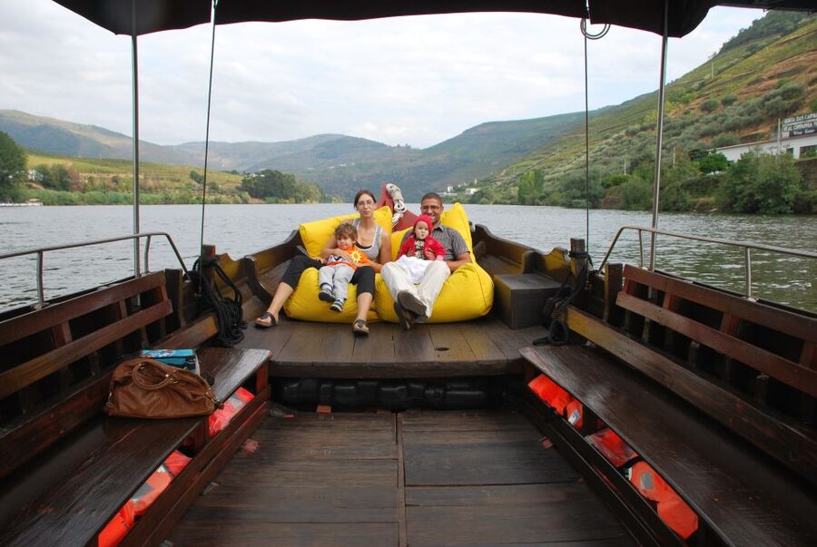 Pinhão: Private Rabelo Boat Tour along the River Douro - Meeting at Magnifico Douro Pier, right by Vintage House