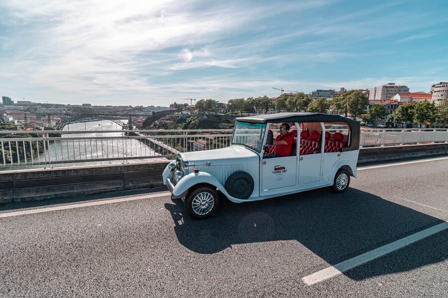 Porto: City Center Eco Car e Cruzeiro Rio Douro - Should You Book Porto: City Center Eco Car and Douro 6 Bridges Cruise?