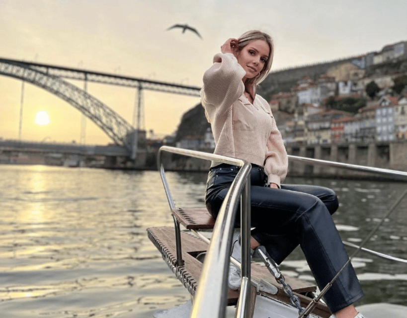 Porto: Classic Boat Cruise on the Douro River - Dom Luís I Bridge: the standout you should plan around