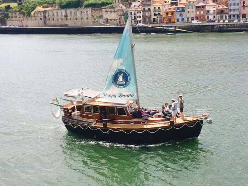 Porto: Classic Boat Cruise on the Douro River - The six bridges cruise, minus the big-tour chaos