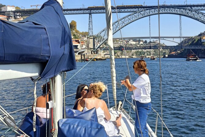 Porto: Cruzeiro privado rio douro até 8 pessoas com wine tasting - Should You Book This Private Porto Boat Experience?