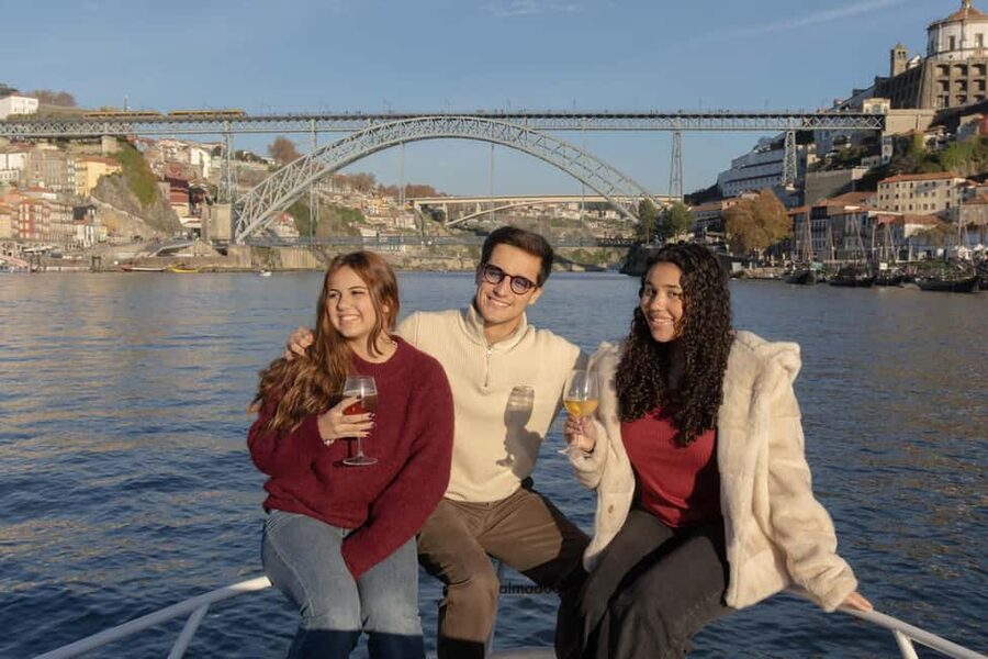 Porto: Douro Cruise, 6 Bridges & 4 Port Wines (Max 7) - From Afurada to the River: Douro Marina Makes the Start Easy