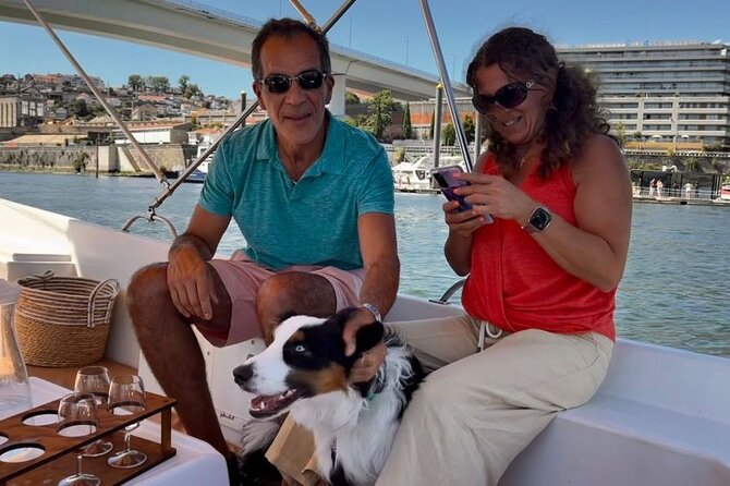 Porto: Douro River Boat Cruise with Port Wine and Snacks - Who this Porto Douro cruise suits best
