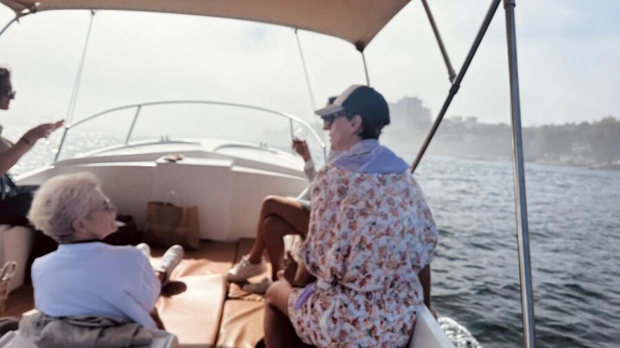 Porto: Douro River Boat Cruise with Port Wine Tasting - Guides like Maria, Duarte, Ricardo, and the rest: what makes it feel personal