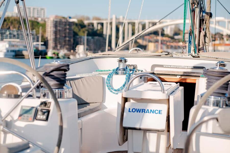Porto: Douro River Boat Tour with Wine Tasting - Possible drawbacks and how to avoid them