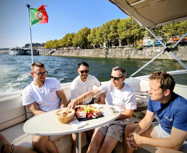 Porto: Douro River Cruise & Boat Tour with Port Wine Tasting - Timing, what the 1.5 hours really means