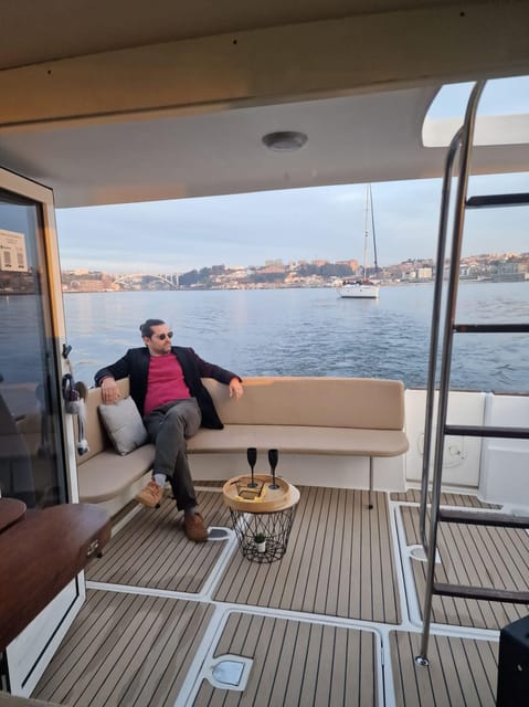 Porto: Douro River Cruise / Welcome Drink/with sunset option - Key things that make this cruise worth your time