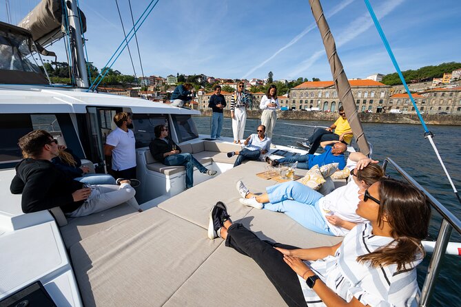 Porto Douro River Cruise With Port Wine - Daytime or Sunset - Check-in, group size, and why logistics can make or break the morning