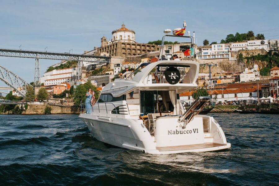 Porto: Douro River Cruise with Welcome Drink & Snacks - What To Pack For A Comfy 4 Hours On The Douro