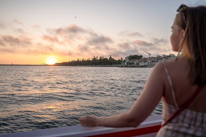 Porto: Douro River Party Boat with Sunset Option and 6 Bridges - Drinks included: how the bar works and how to avoid surprises