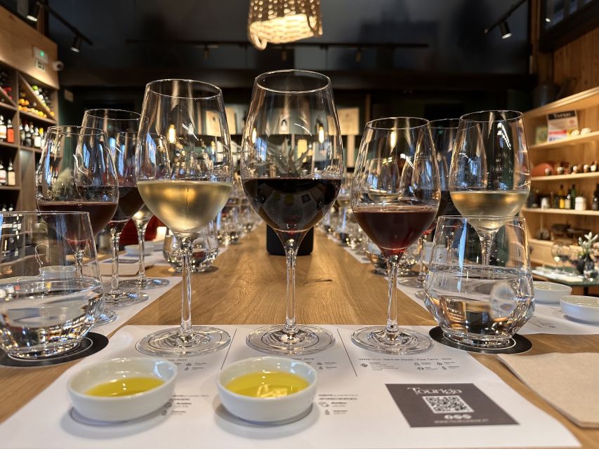 Porto: Douro Valley Tour with Wine Tasting, Cruise and Lunch - Pinhão boat cruise on the Douro, views first, plan B for weather