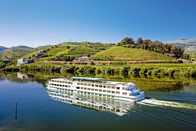 Porto: Douro Valley Wine Tour Including Lunch - The Douro Valley from Porto: why this day feels efficient